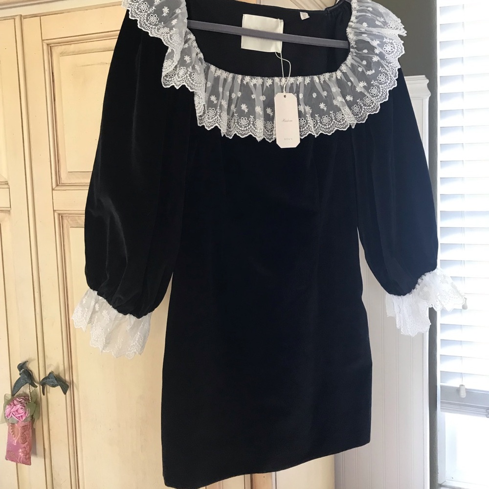 Doen Franique Heirloom Black Dress with White Lace Trim- NWT